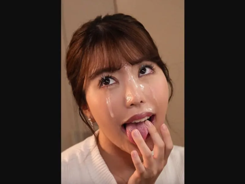 Nam sinh may mắn được cô giáo nứng lồn bú cu