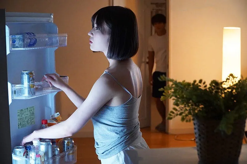 Chị cô vợ cãi nhau với gã chồng đến nhà người yêu ở rồi xoạc luôn chồng yêu em gái