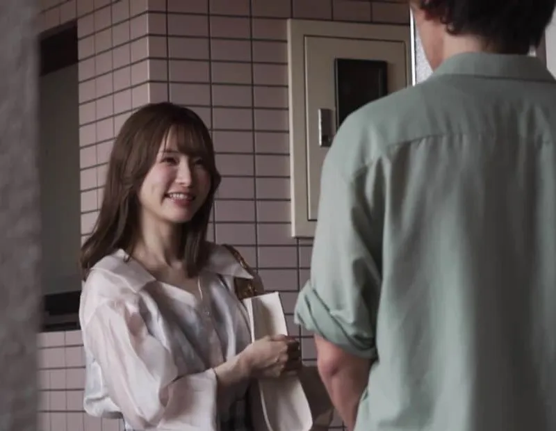 Tranh thủ 2 ngày vợ đi vắng ở nhà đụ em cạnh nhà xinh đẹp mới chuyển tới